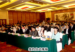 “創(chuàng)業(yè)手牽手，幫扶一加一”，胡國安董事長幫扶大學生企業(yè)自主創(chuàng)業(yè)